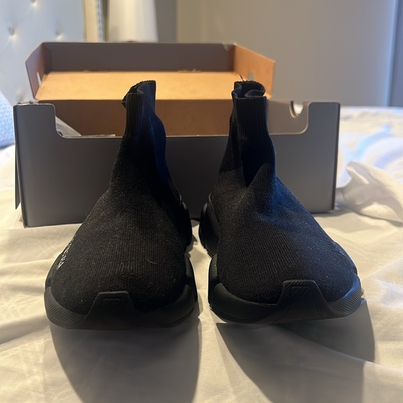 Balenciaga Speed 2.0 - Picture 2 of 6